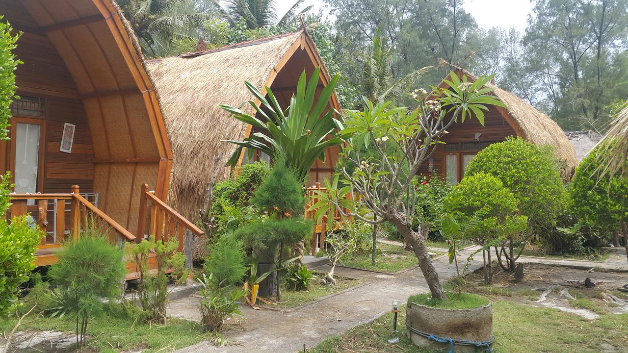 غيلي مينو Jepun Bungalows المظهر الخارجي الصورة